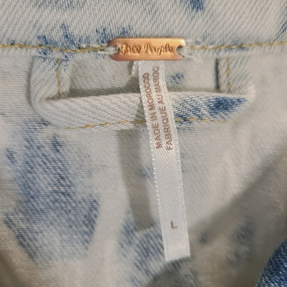 NWT Free People Rumors Denim Jacket Jones Tie Dye Blue Size Large 🛑 FINAL PRICE - Picture 8 of 12